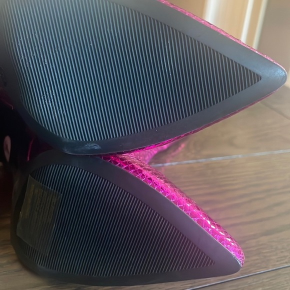 INC Paiton Metallic Berry Pink Snake Knee High Heeled Barbie- core boots… - Picture 8 of 16